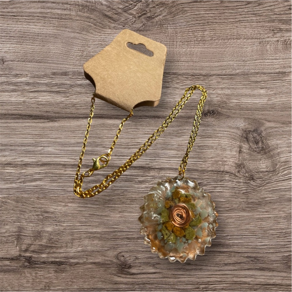 Handmade Resin Orgone Pendant Necklace – Copper Spiral & Gemstone Chips